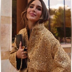 Zara Bloggers favorite! Elegant oversized Gold Women's Sequin Jacket NWT